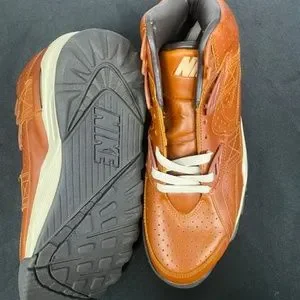 Italian leather bo Jackson’s Nike Lux Pack History | Nice Kicks main image 3